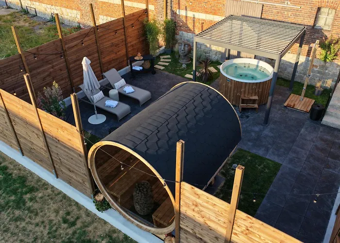 Domaine Des Lumieres Hotel & Spa